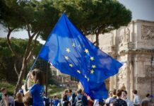 Funding of NGO by the EU under the spotlight